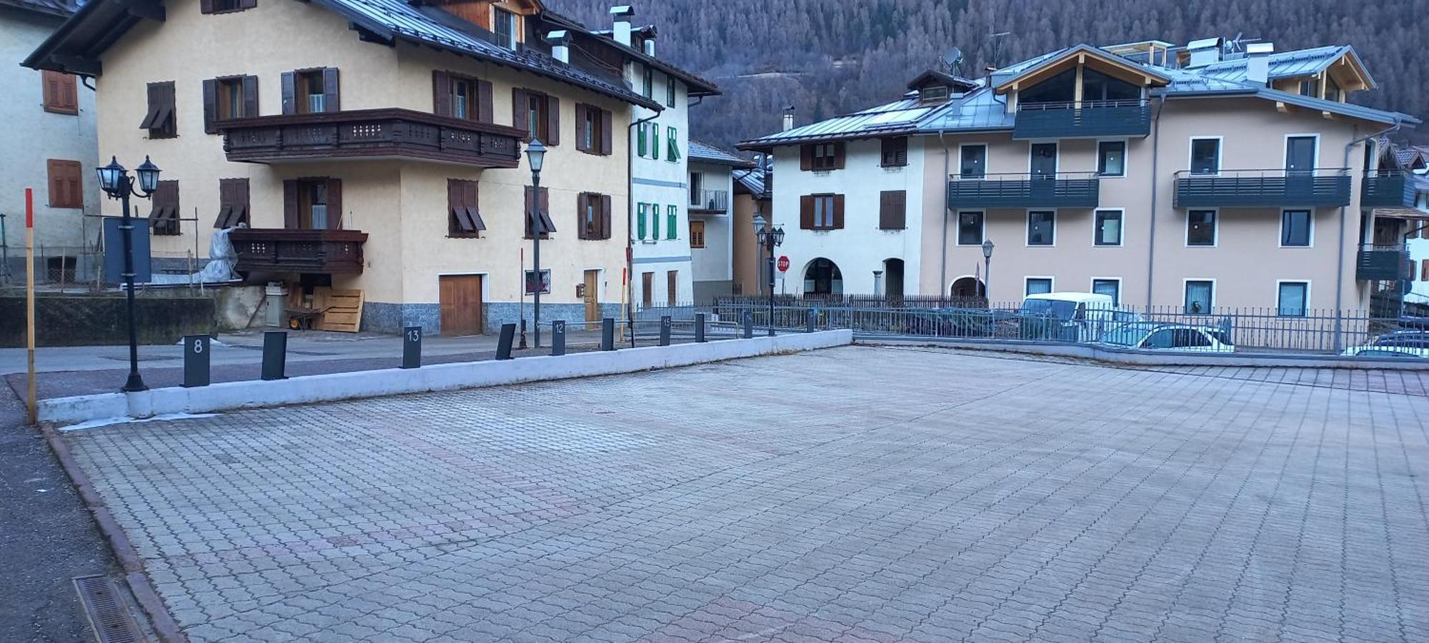 Appartamento En Mez Al Paes Dimaro Exterior foto